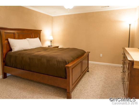 359 Stewart Drive - Photo 15
