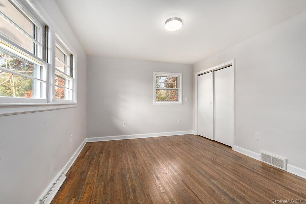 261 White Pine Drive - Photo 11