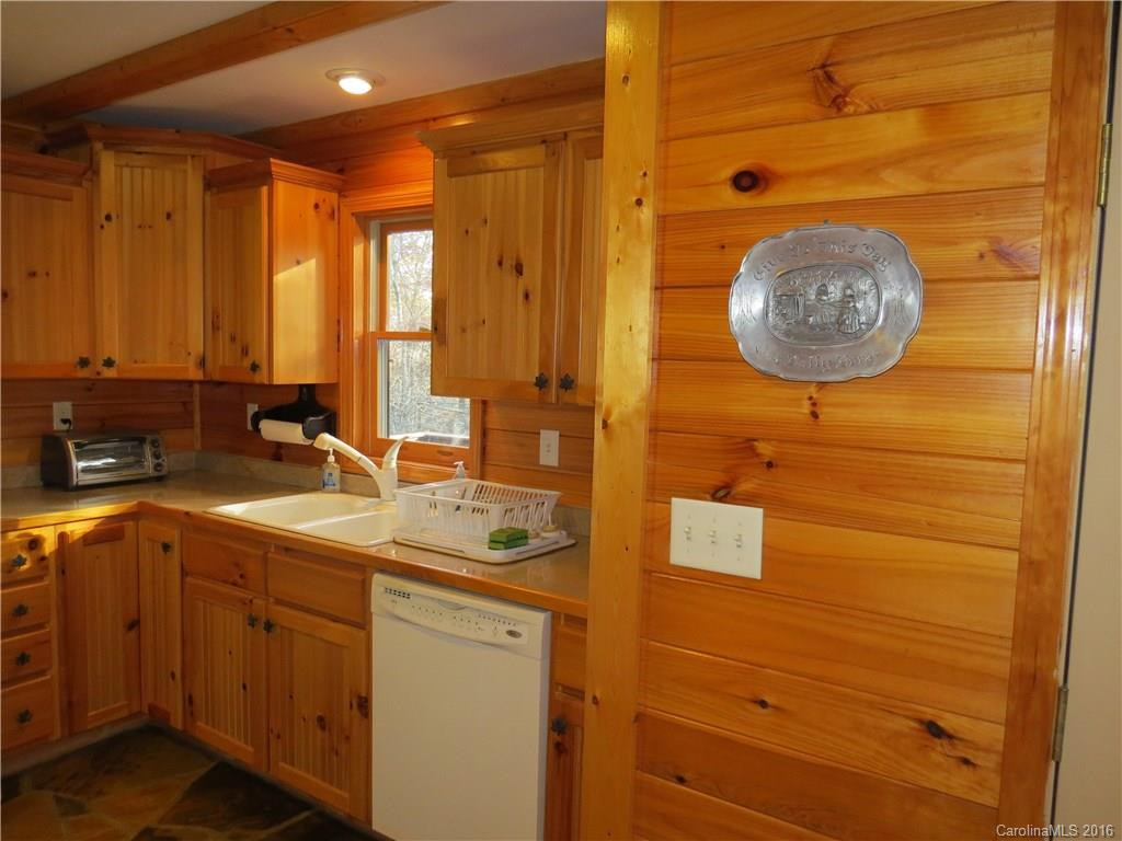 411 Weaver Creek Road - Photo 10