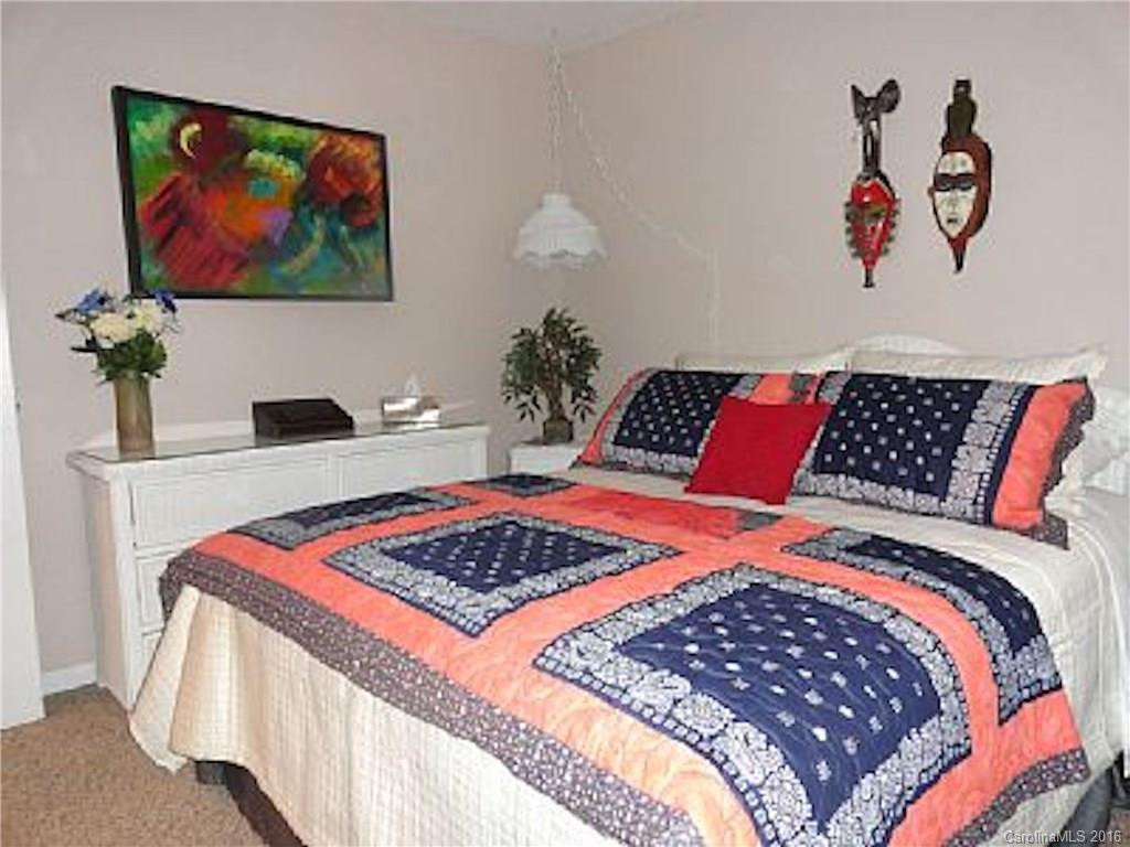 401 Lakeshore Drive - Photo 17