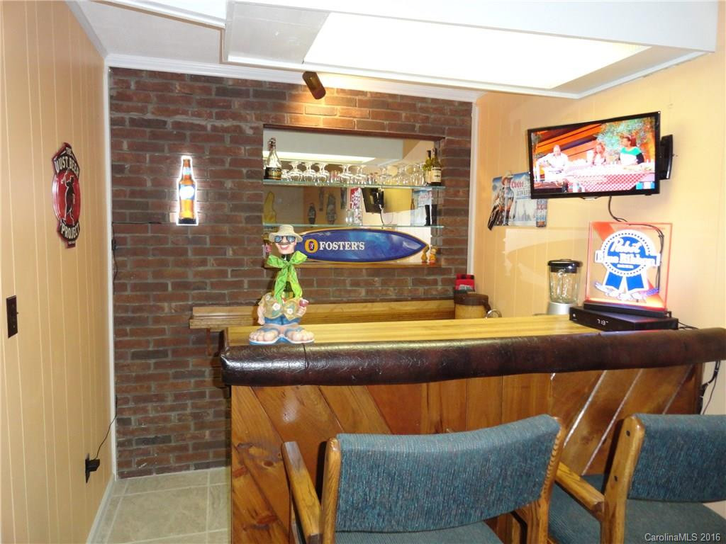 401 Lakeshore Drive - Photo 21