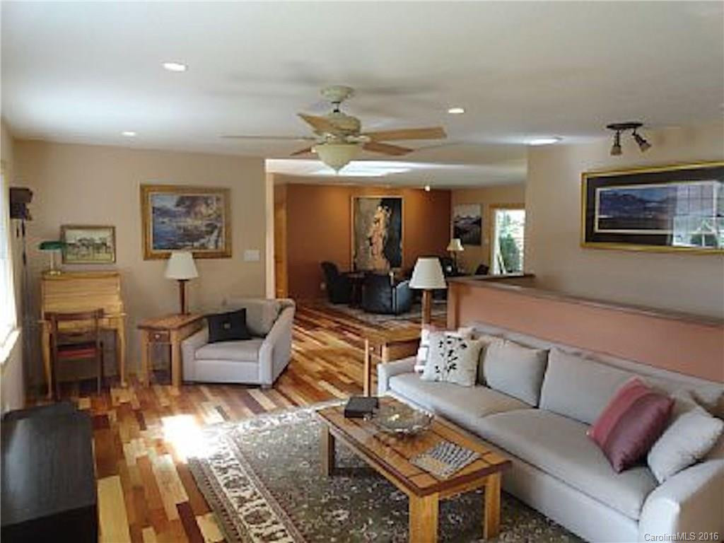 401 Lakeshore Drive - Photo 6