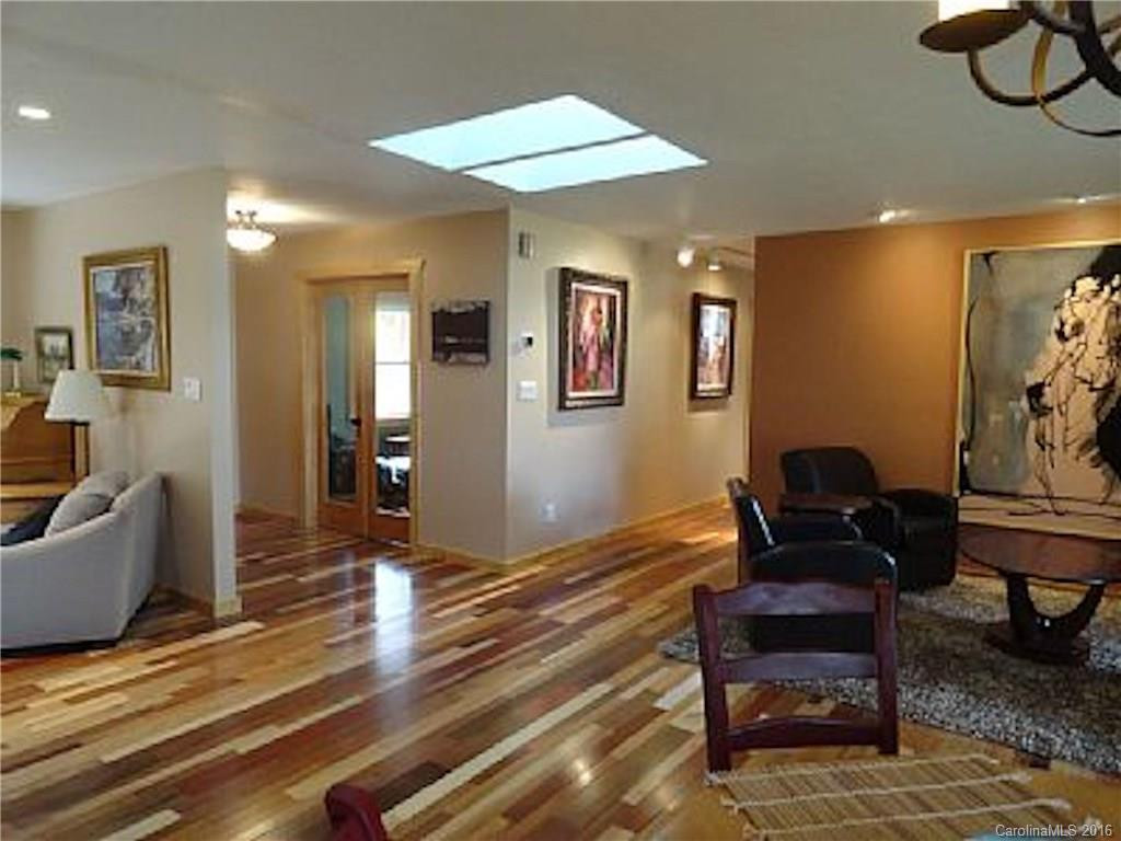 401 Lakeshore Drive - Photo 7
