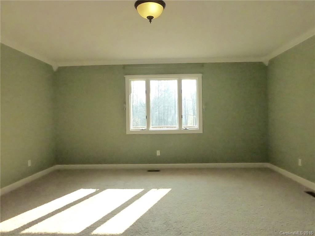 39 Hamilton Drive - Photo 11