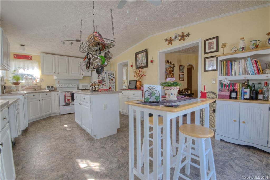 157 Early Road - Photo 6