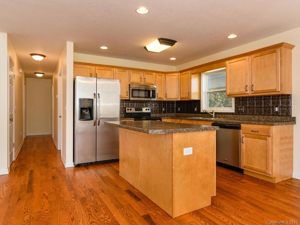 36 Southwoods Drive - Photo 12