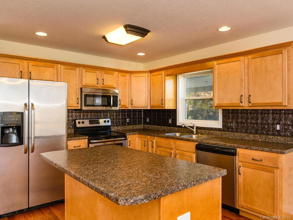 36 Southwoods Drive - Photo 13
