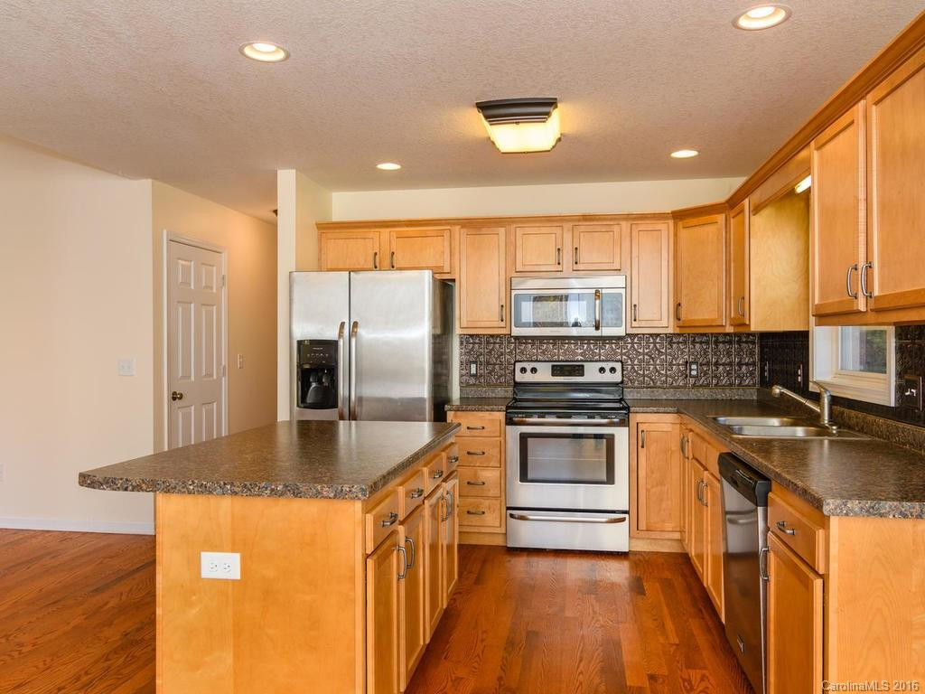 36 Southwoods Drive - Photo 14