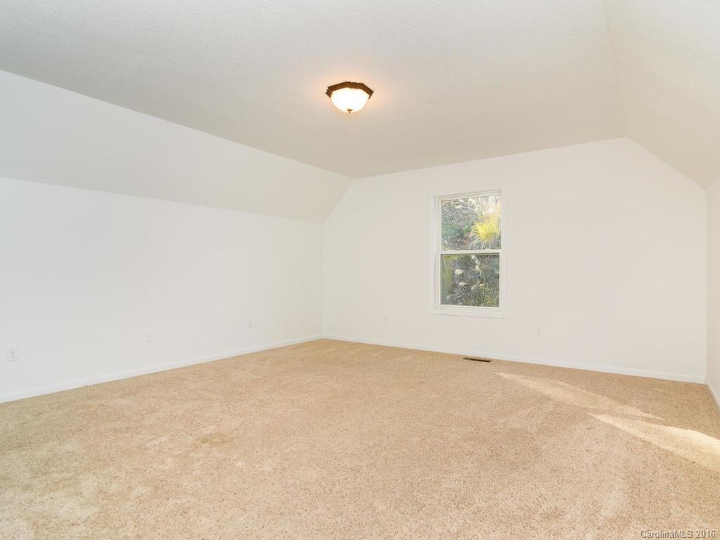 36 Southwoods Drive - Photo 19