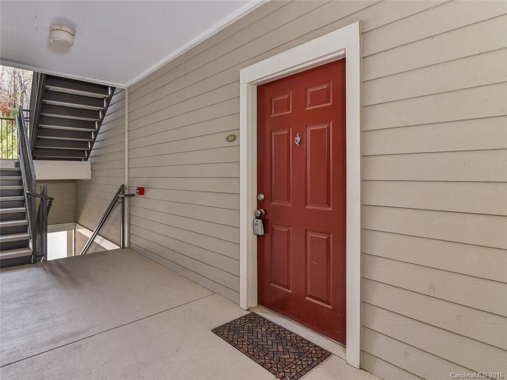 800 Vista Lake Drive #202 - Photo 2