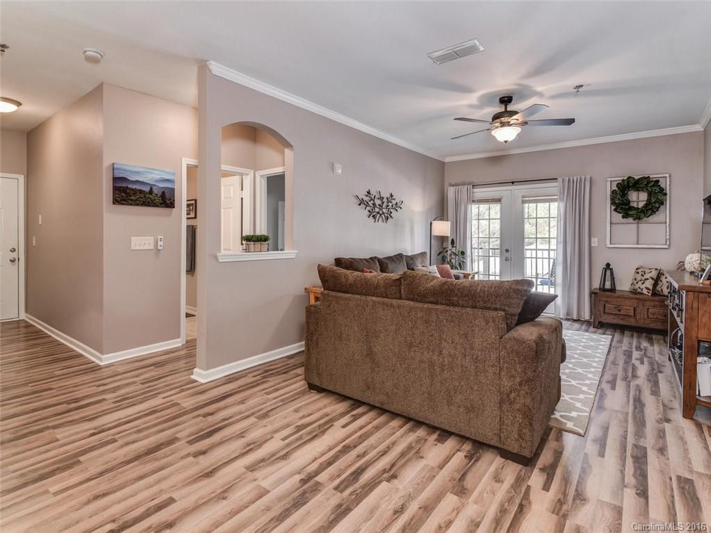 800 Vista Lake Drive #202 - Photo 3
