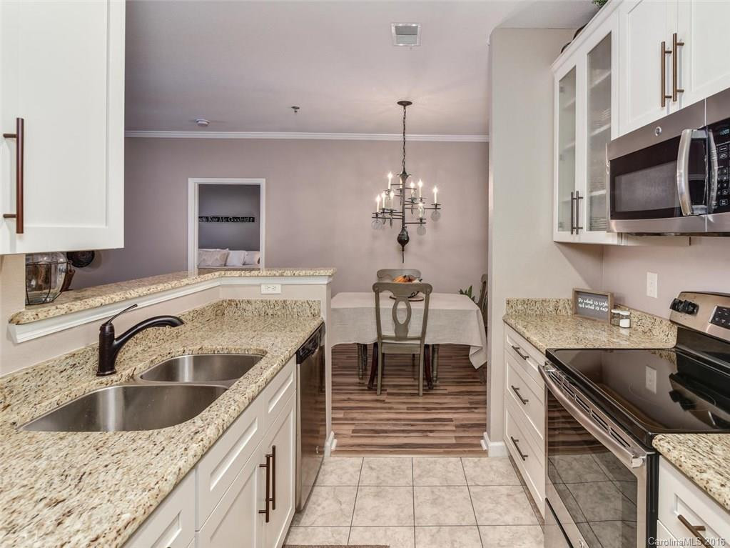 800 Vista Lake Drive #202 - Photo 8