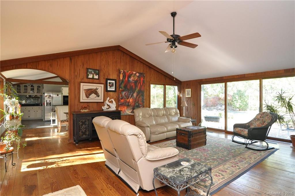 1072 Golf Course Road - Photo 7