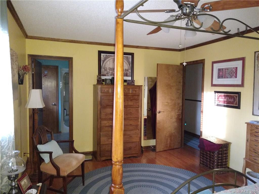 42 Justin Drive - Photo 15