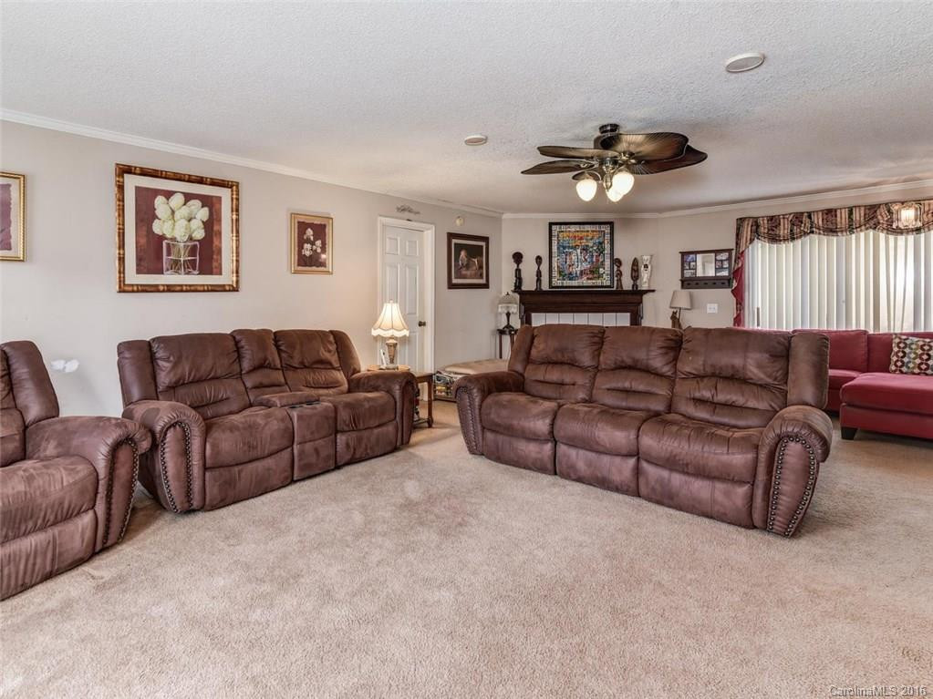 15 KD Lane #5 - Photo 2