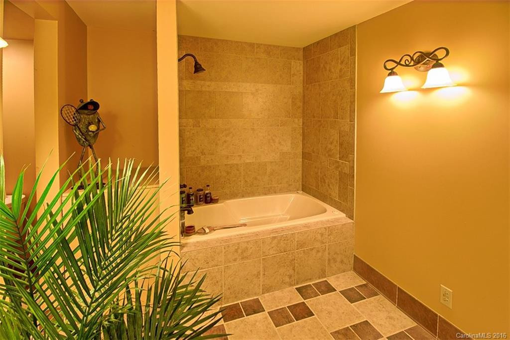 185 Surry Lane - Photo 13