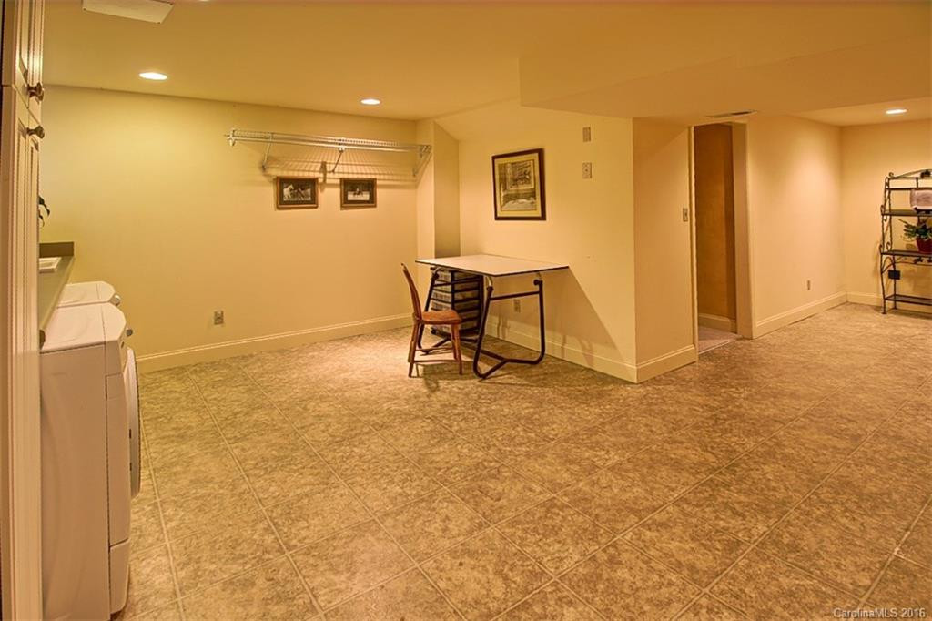 185 Surry Lane - Photo 19