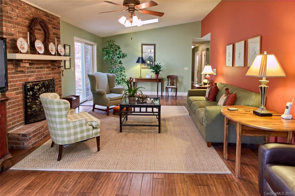 185 Surry Lane - Photo 8