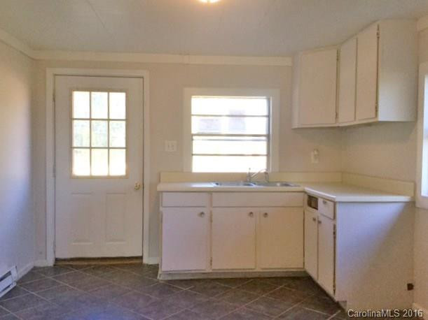 2614 Edwards Street - Photo 6