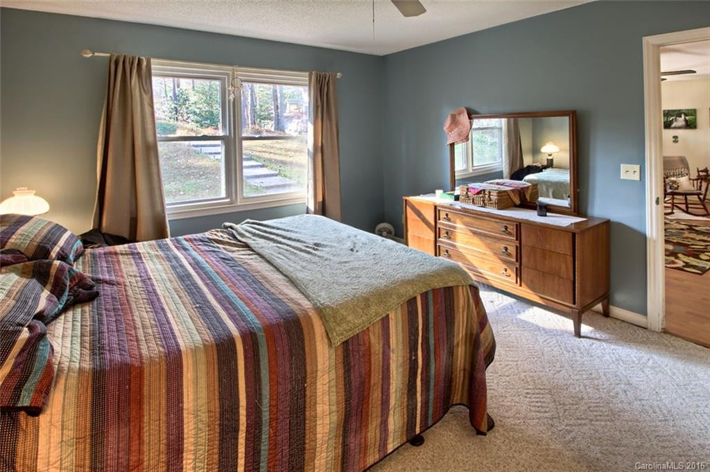 4085 Turnpike Road - Photo 12