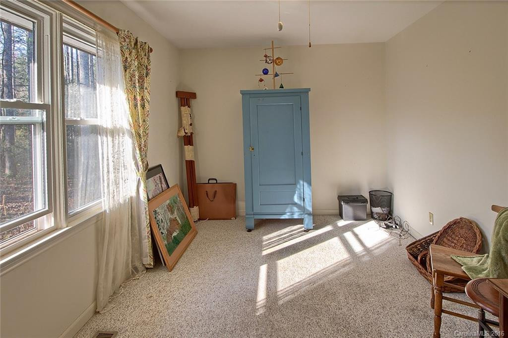 4085 Turnpike Road - Photo 17