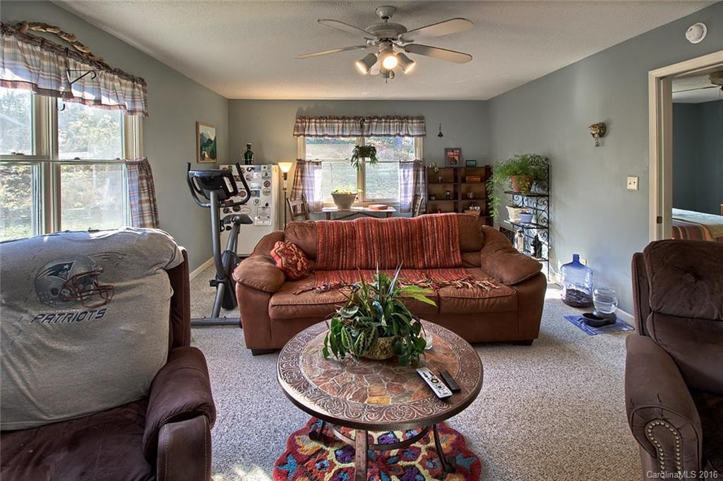 4085 Turnpike Road - Photo 19
