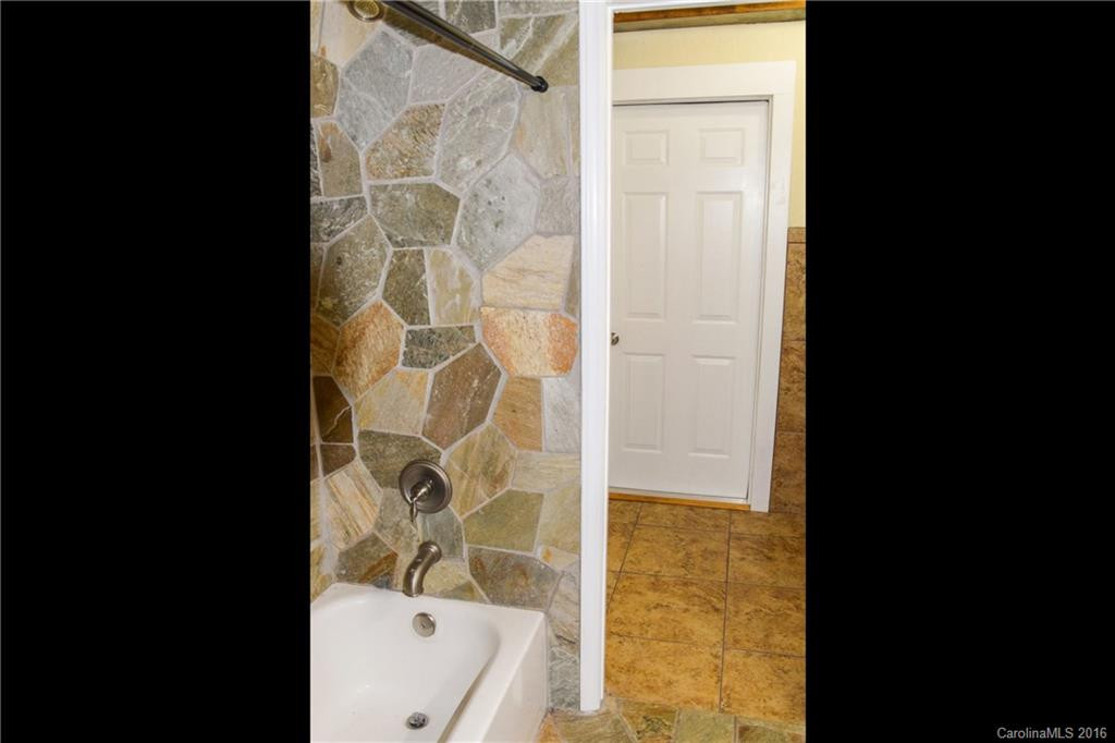 93 Foster Hill Drive #2 - Photo 11