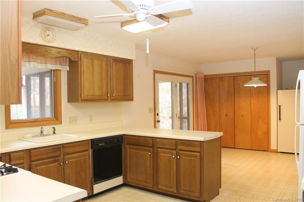 103 Hidden Woods Lane - Photo 3