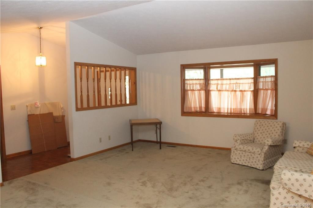 103 Hidden Woods Lane - Photo 4