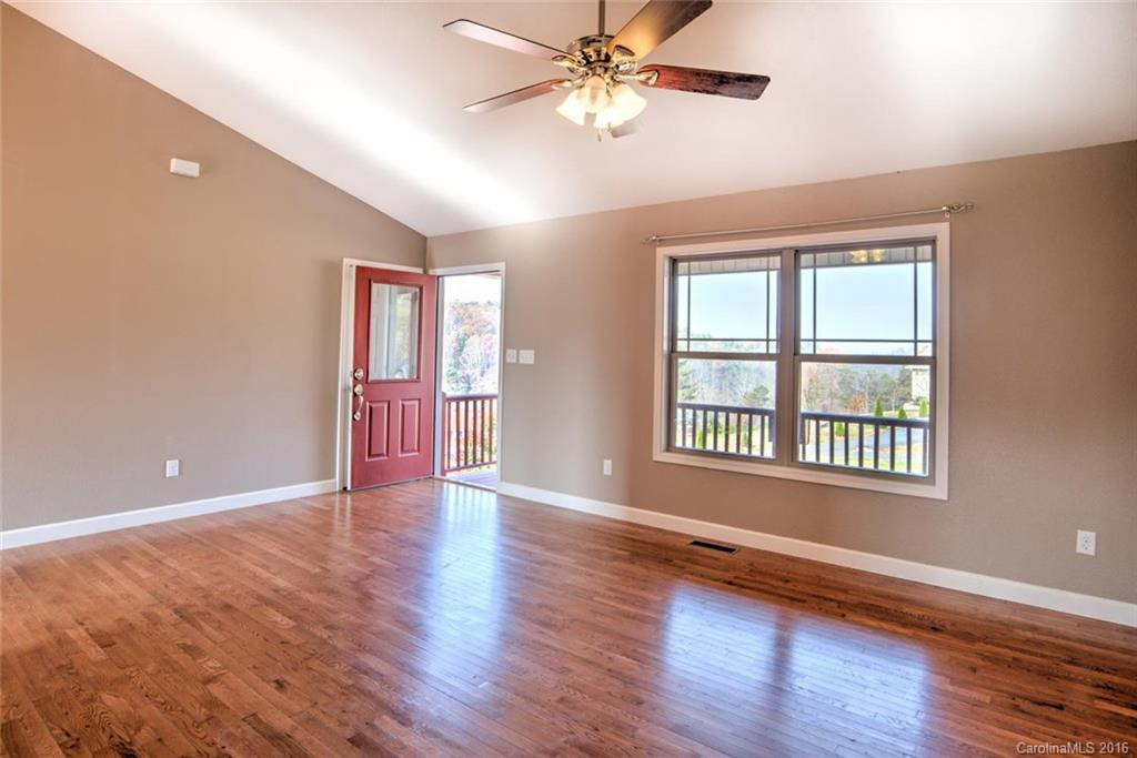 21 Pale Vista Drive - Photo 5