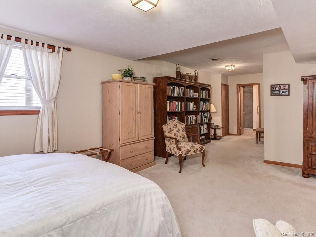 111 Chestnut Ridge Road - Photo 19