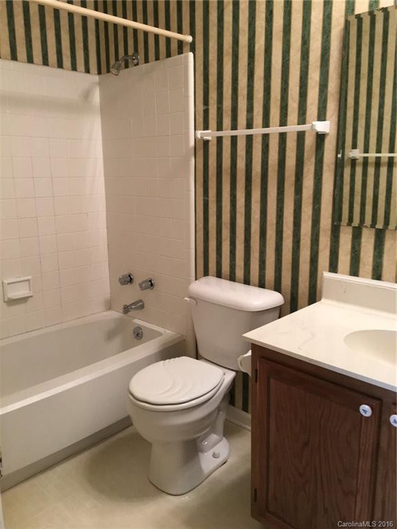 59 Lynwood Circle - Photo 11