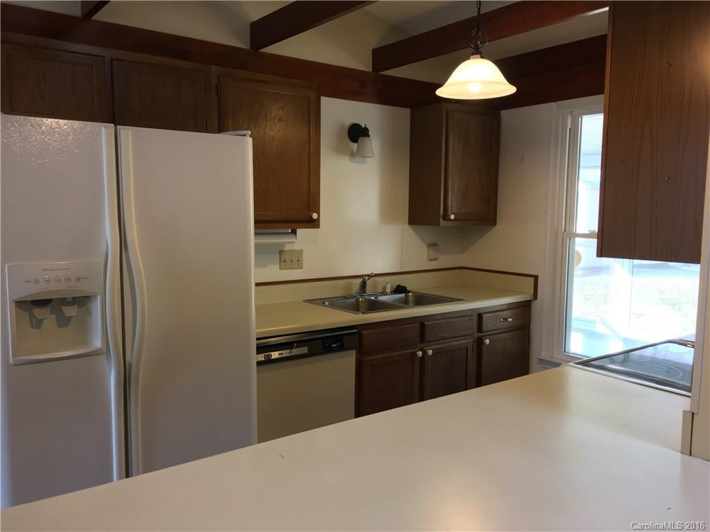 59 Lynwood Circle - Photo 3