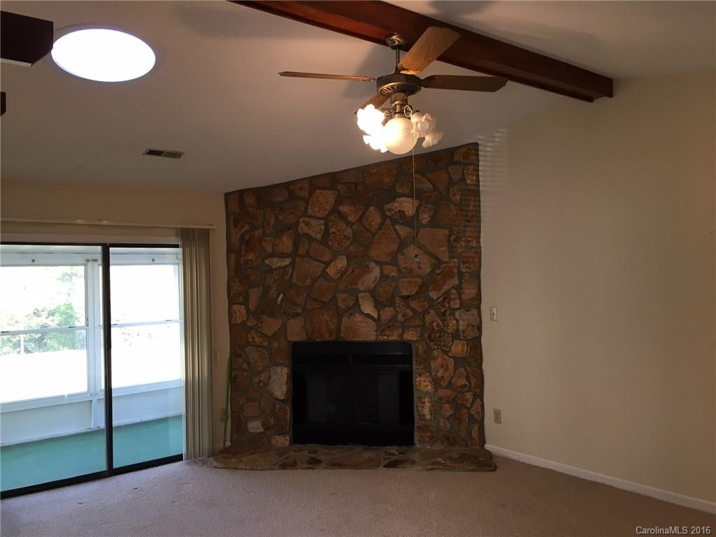 59 Lynwood Circle - Photo 5