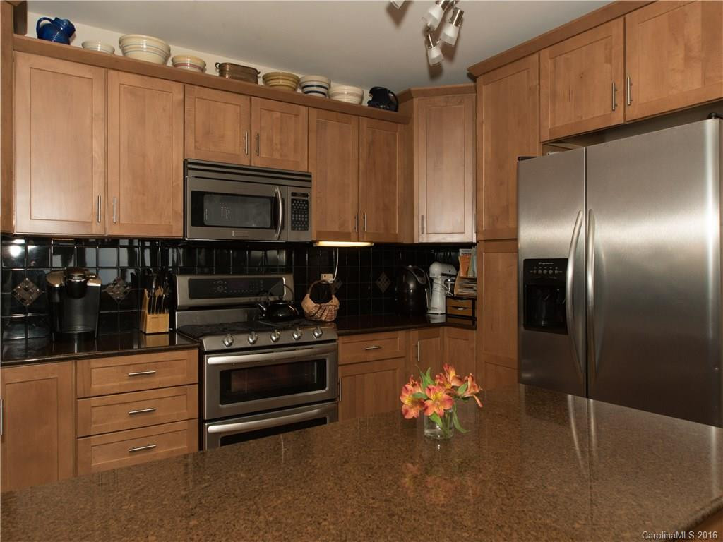 1204 Fleetwood Plaza #4 - Photo 5
