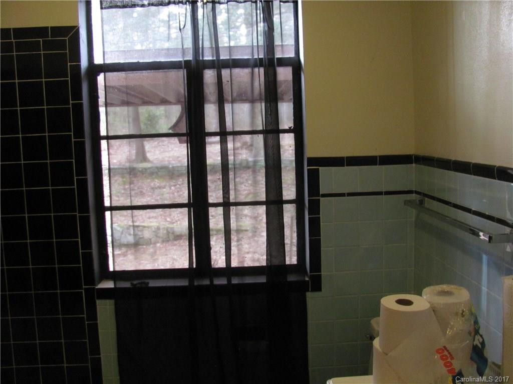 2029 Evergreen Drive - Photo 10