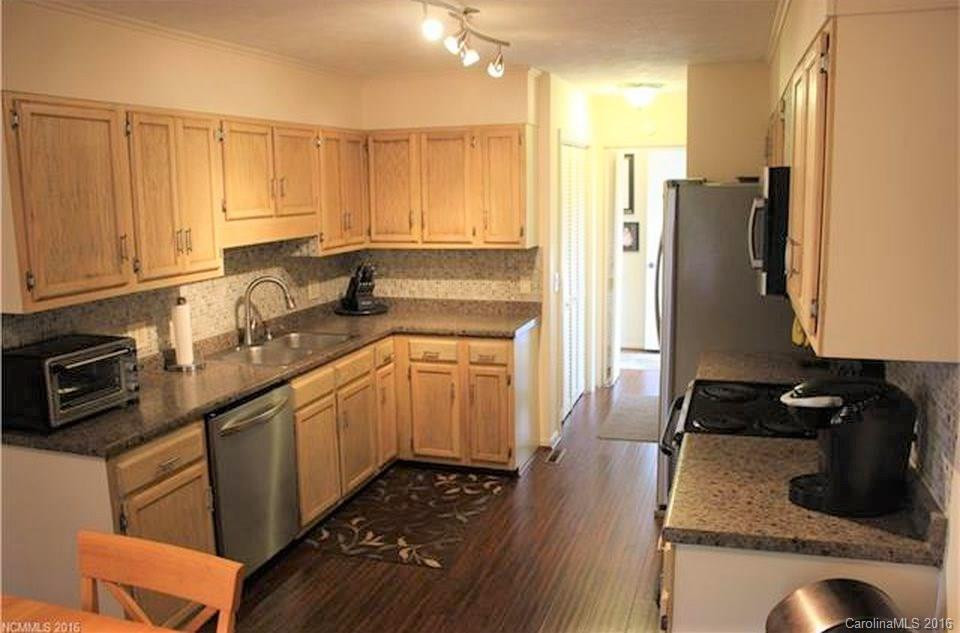 236 Spicewood Lane - Photo 5
