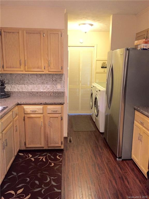 236 Spicewood Lane - Photo 6
