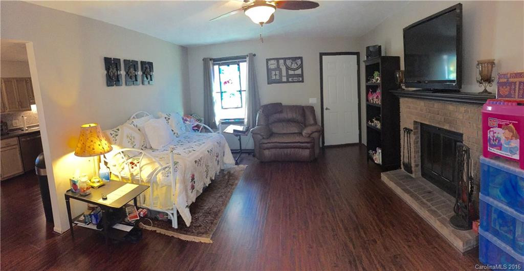 236 Spicewood Lane - Photo 8