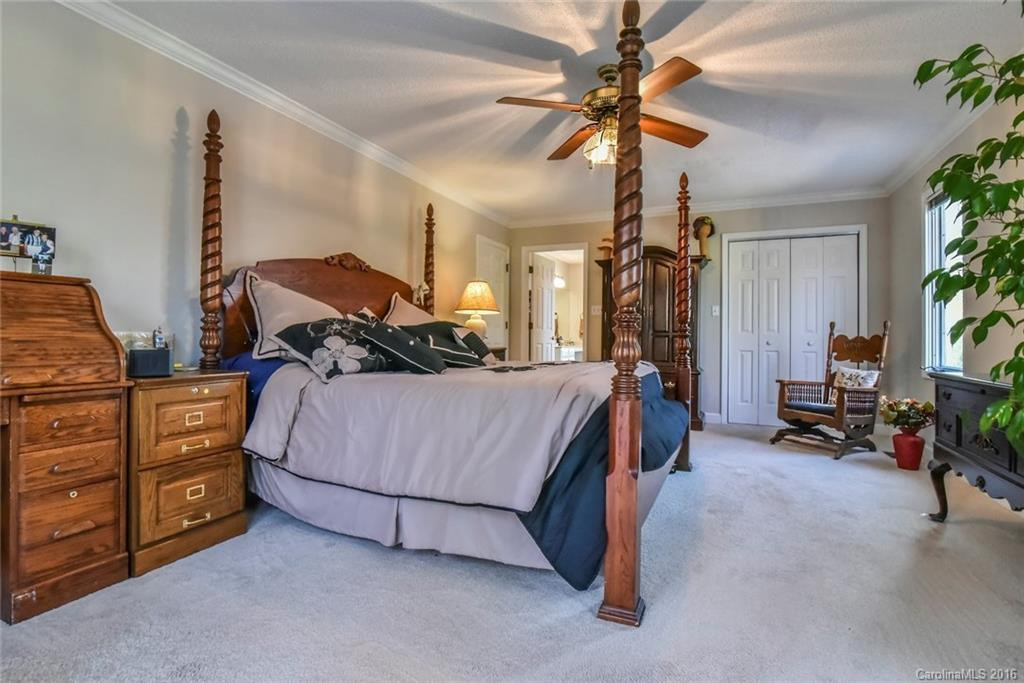 14 High Bluff Drive - Photo 12