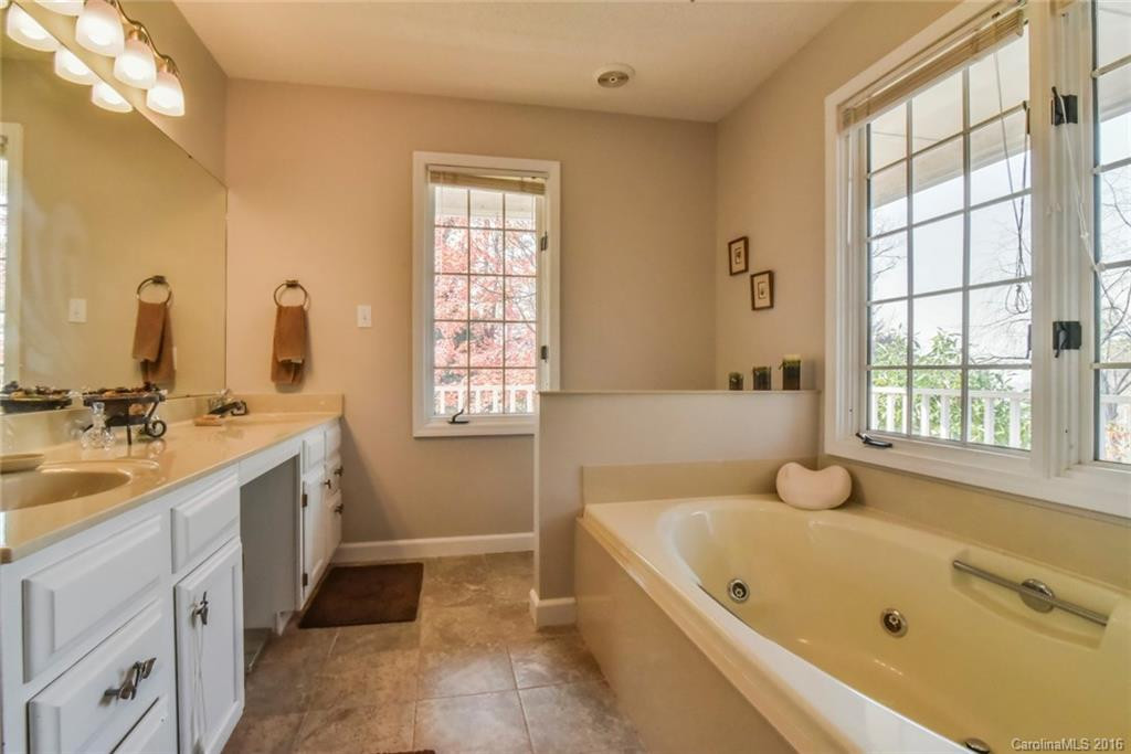 14 High Bluff Drive - Photo 14