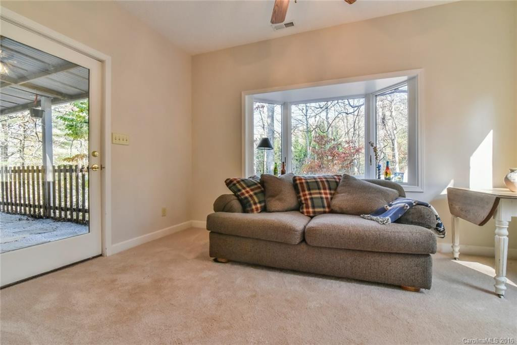 14 High Bluff Drive - Photo 17