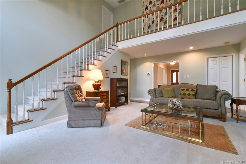 14 High Bluff Drive - Photo 4