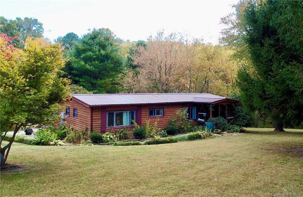 25 Sayles Town Road