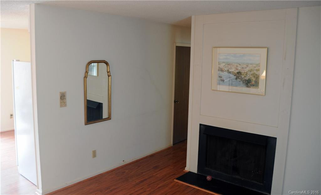 38 Clovernook Drive #12 - Photo 7