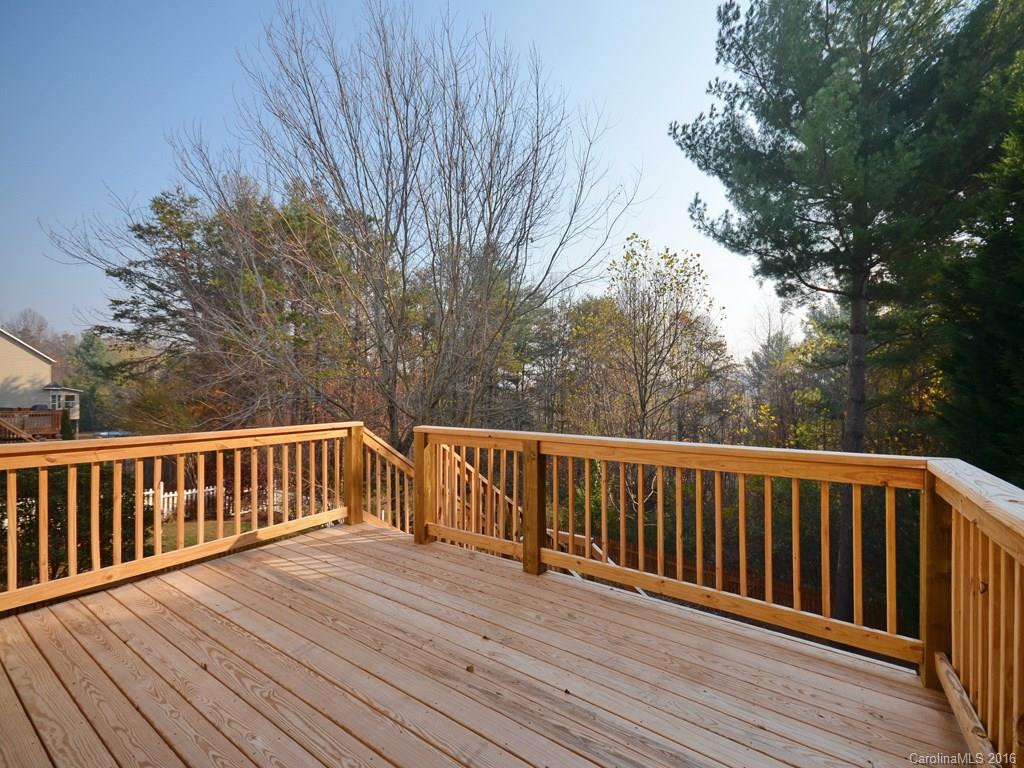 11 Westmont Drive #11 - Photo 2