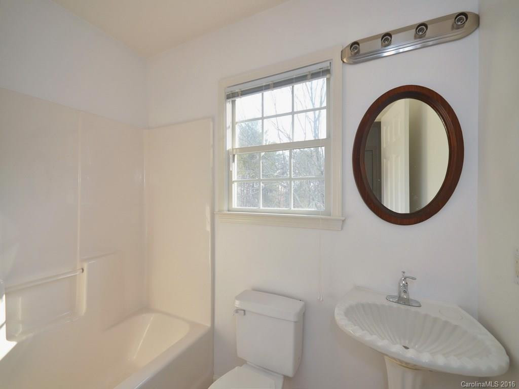 11 Westmont Drive #11 - Photo 15