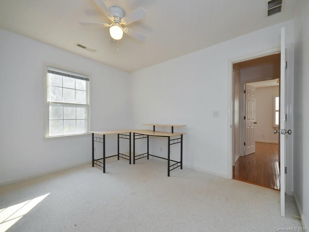 11 Westmont Drive #11 - Photo 17
