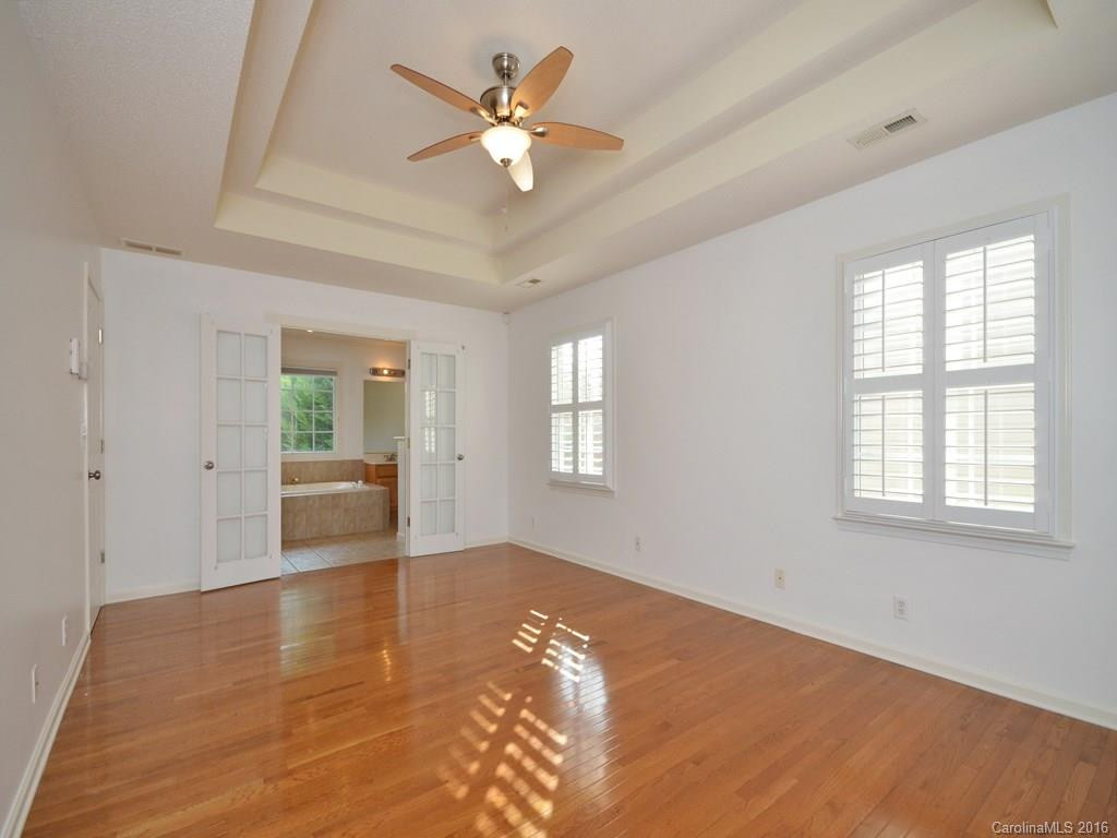 11 Westmont Drive #11 - Photo 5