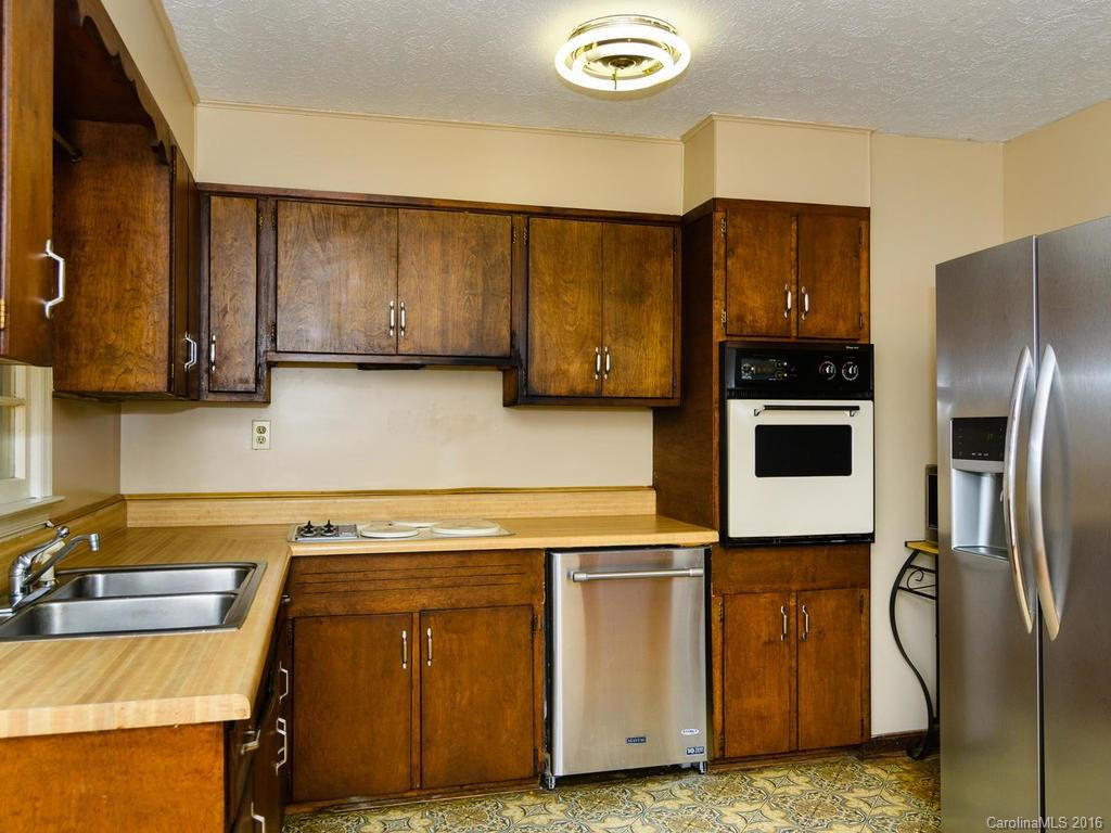 156 Homestead Road - Photo 11